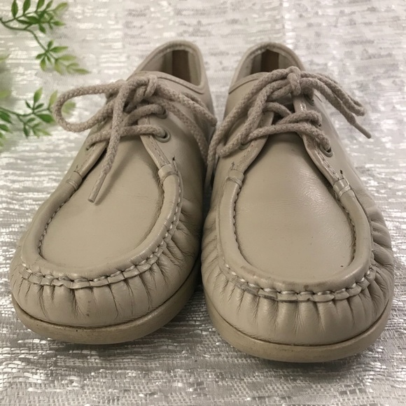 SAS Handmade Women moc toe lace up leather shoe - Picture 3 of 8